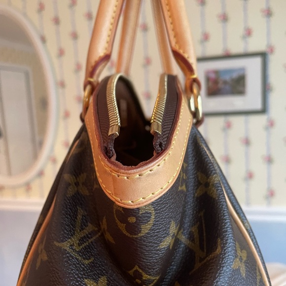 NEW- Vintage LV Tivoli - NEW !
Monogram Tivoli PM - Picture 11 of 11